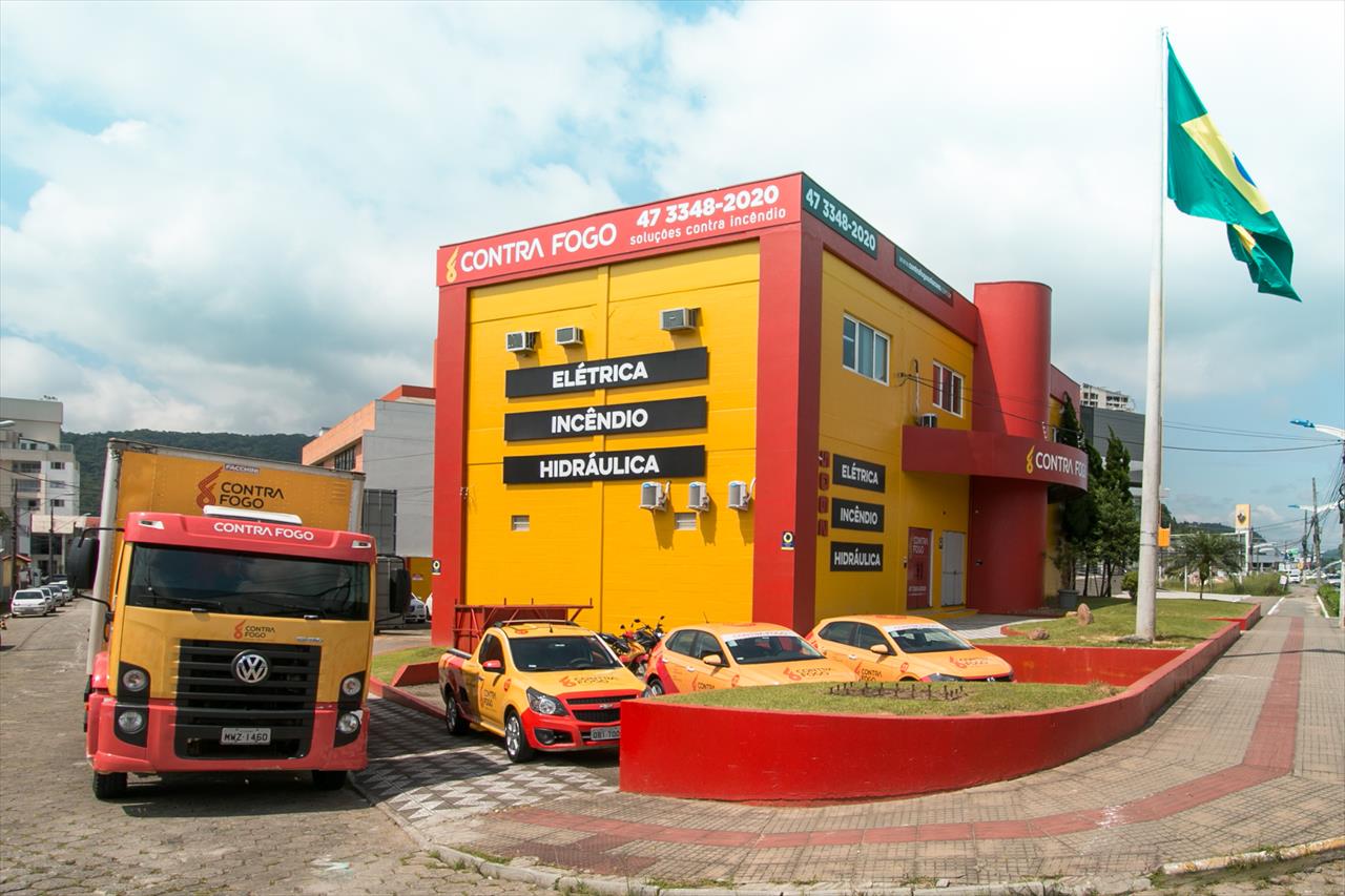 Contra Fogo inaugura centro logístico em Santa Catarina