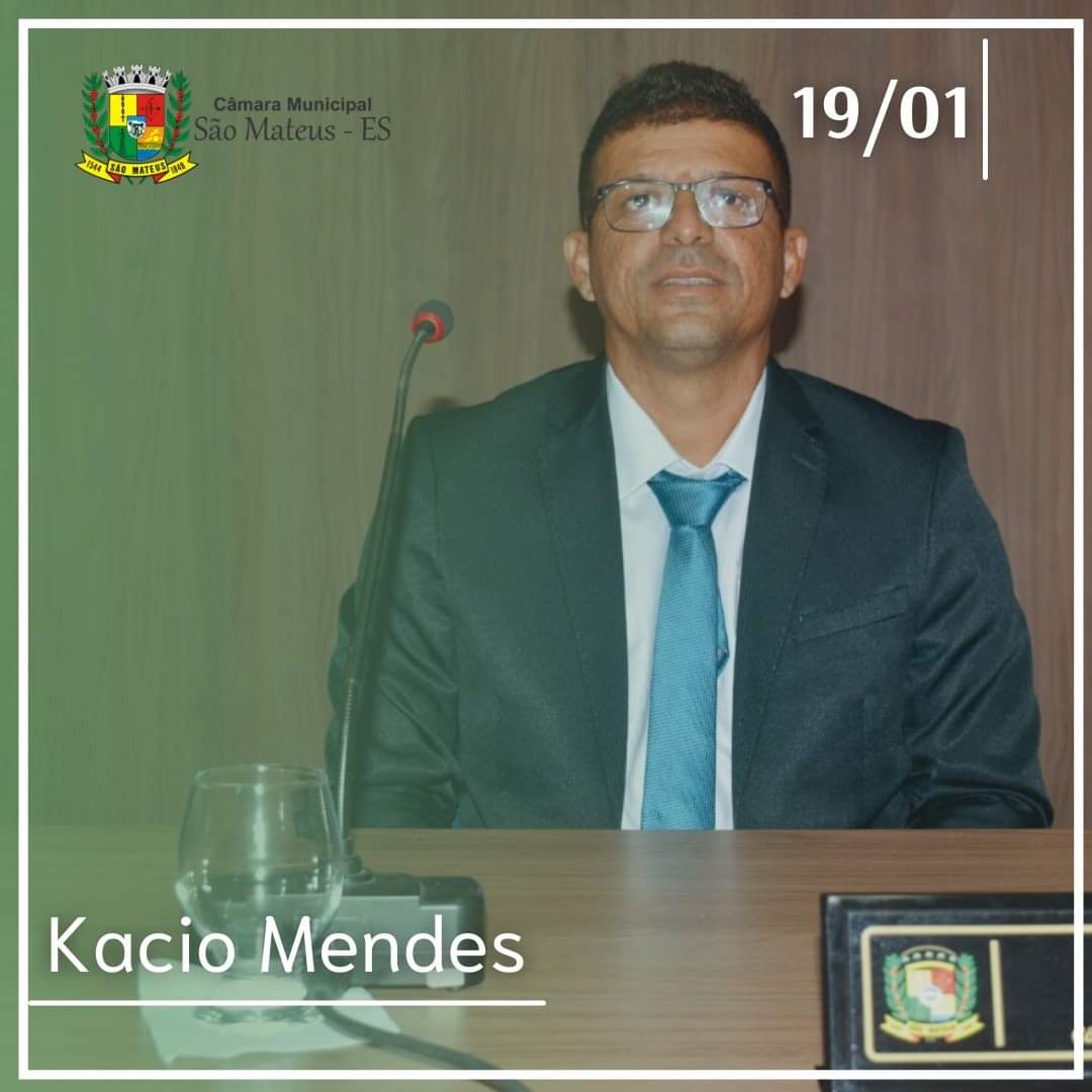 Vereador Kacio Mendes apresenta indicação para reparos e troca do gramado sintético do Centro de Vivência Amélia Boroto