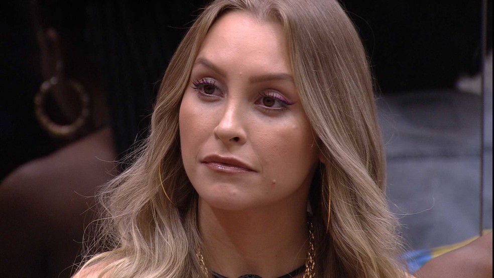 BBB21: Carla Diaz voltará do paredão falso para a casa às 12h desta quinta-feira