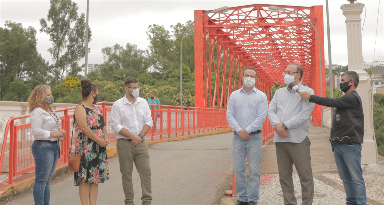 RioMafra entrega a pintura da ponte metálica Dr. Diniz Assis Henning