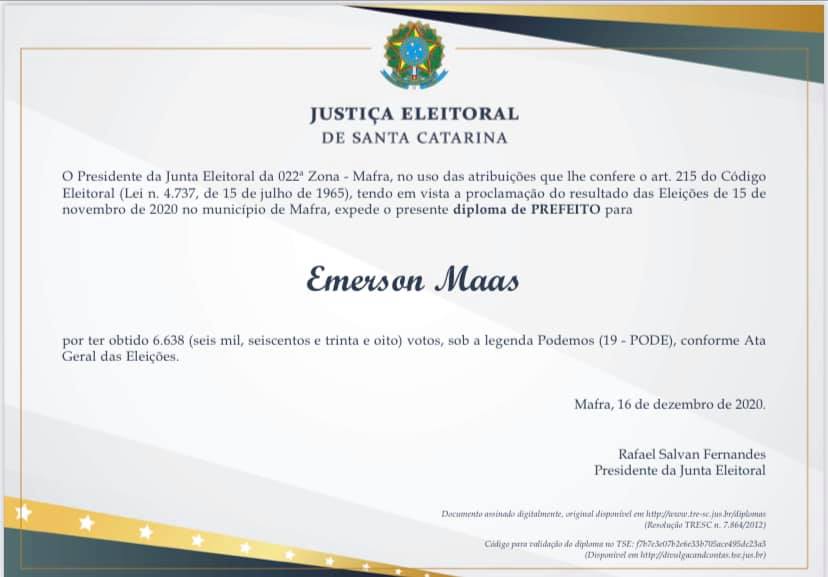 Emerson Maas é diplomado prefeito de Mafra