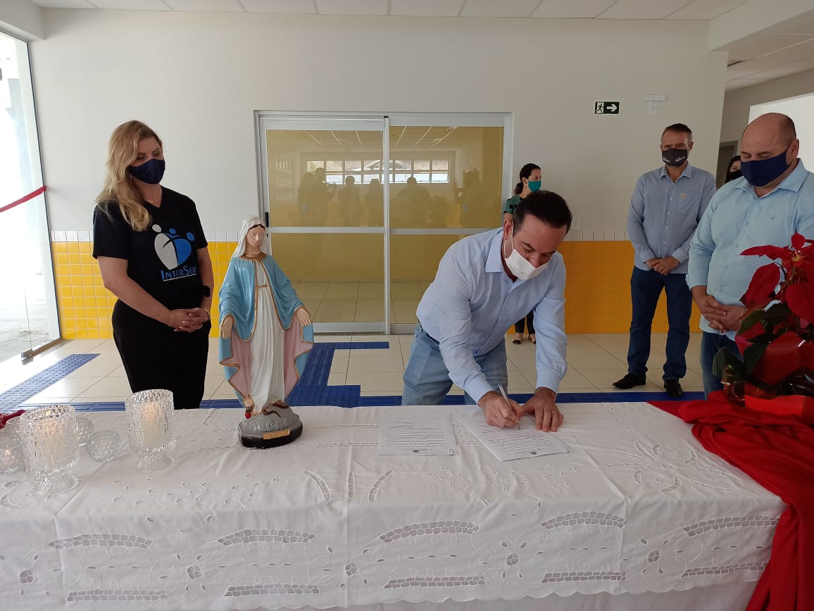 Inaugurado Centro de Educação Infantil Nossa Senhora das Graças na Vila Ivete