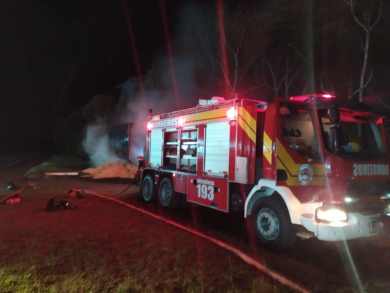 Incêndio em caminhão