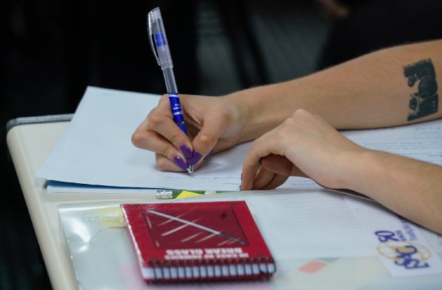 Biblioteca Pública de Santa Catarina oferece oficina virtual gratuita de escrita