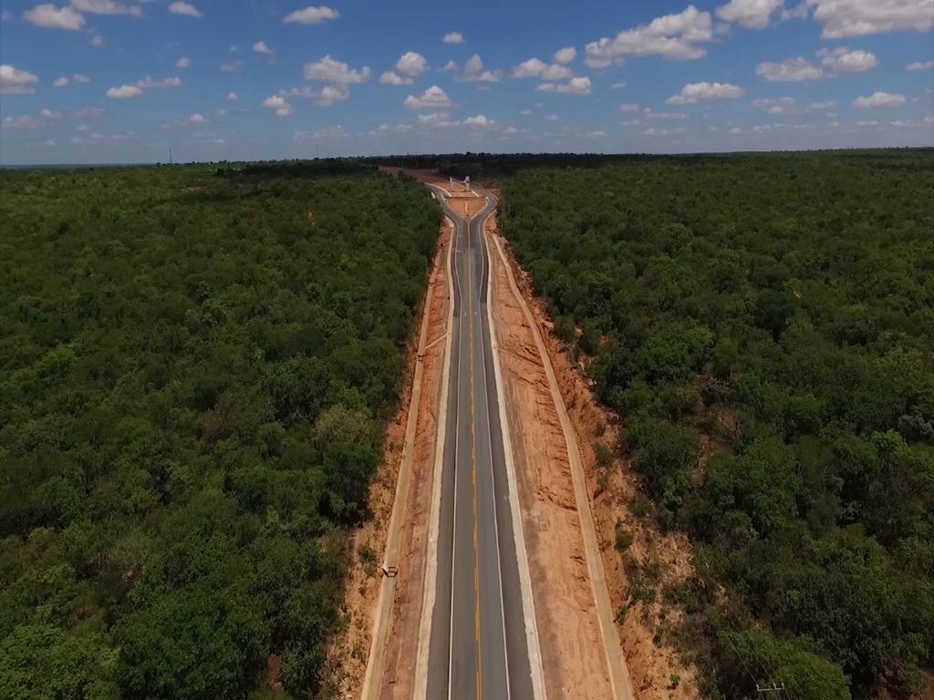 Governo Federal conclui trecho na BR-135/BA e cria novo corredor logístico do Matopiba