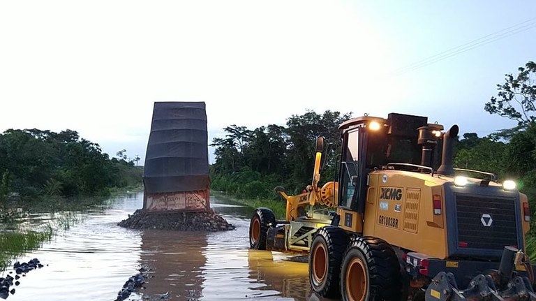 Fortes chuvas castigam o Acre e DNIT intensifica manutenções nas vias.