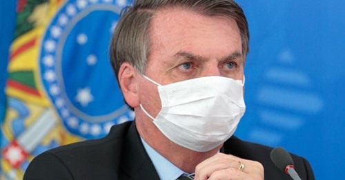 Bolsonaro diz que vacina contra a covid-19 “não será obrigatória e ponto final”