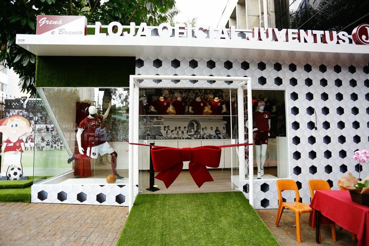 Inaugurada a Loja Oficial do Juventus na entrada da sede Social